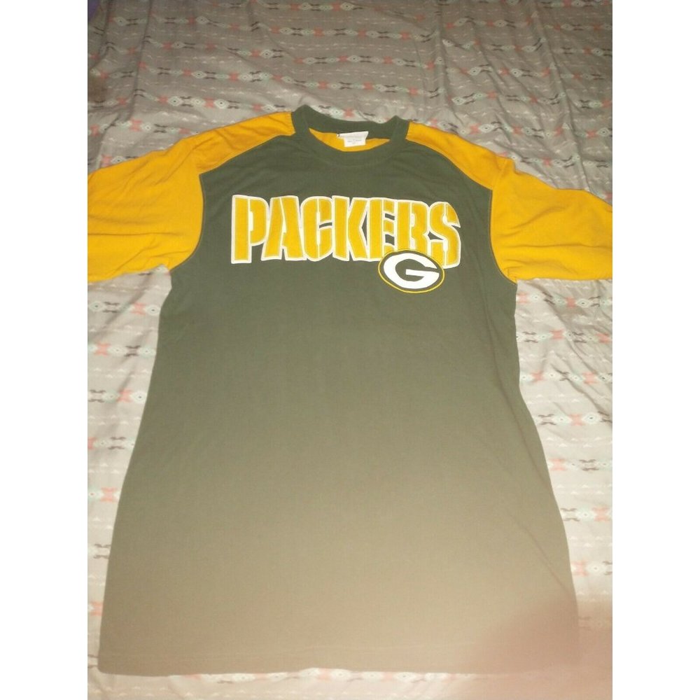 GREEN BAY PACKERS Shirt Sz Medium NEW NWT  NFL TEAM APPAREL